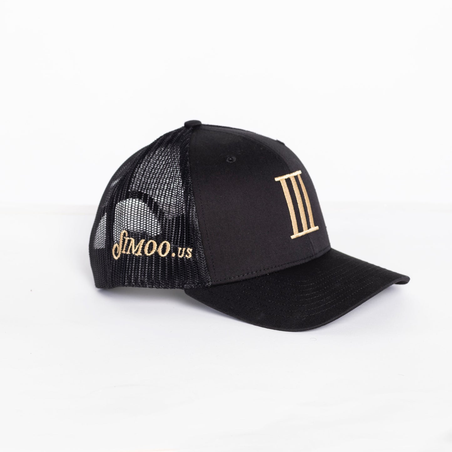 Simoo Foundation Black Trucker
